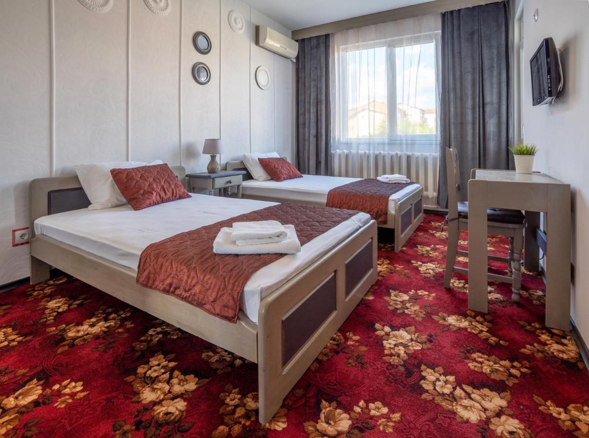 Къща За Гости Арт Хаус - Юг/ Art House - South Sandanski Esterno foto
